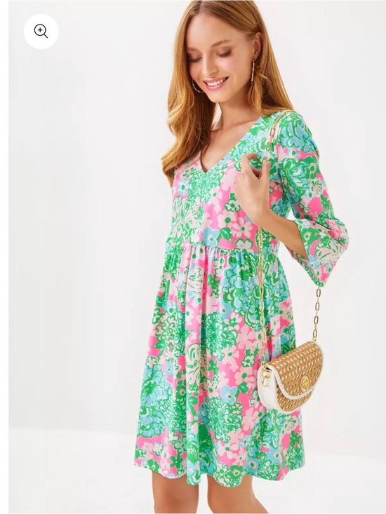 Lilly Pulitzer Dresses & Skirts - Lilly Pulitzer Pink Green Floral V-Neck Midi Dress